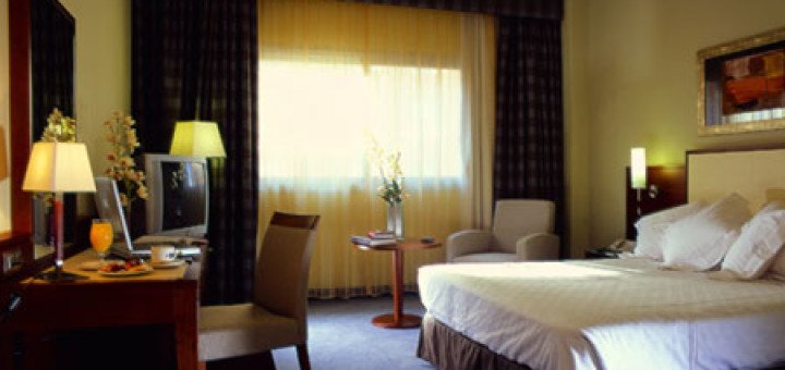 El Hotel Elba Almería fue incluido en la Guía Michelin 2010 4