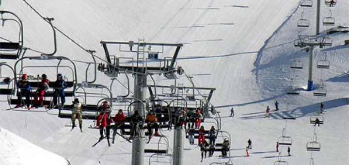 La estación de esquí de Alto Campoo inaugura la temporada 2009/10 2