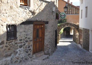 Potes la ciudad y sus puentes 23