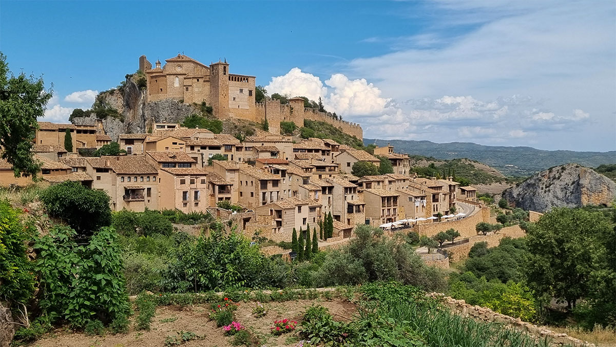 Visita Al Pueblo Medieval De Alquezar En Huesca Plano De Alquezar 