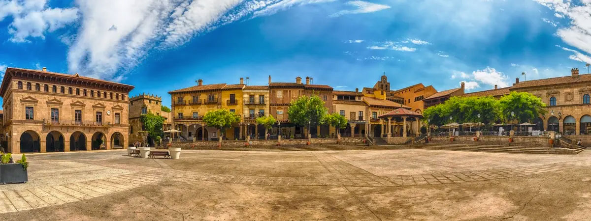 pueblo espanyol